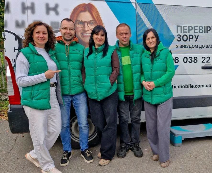 Новини Старокостянтинівщини: форум, обереги для захисників, цікава зустріч, благодійність