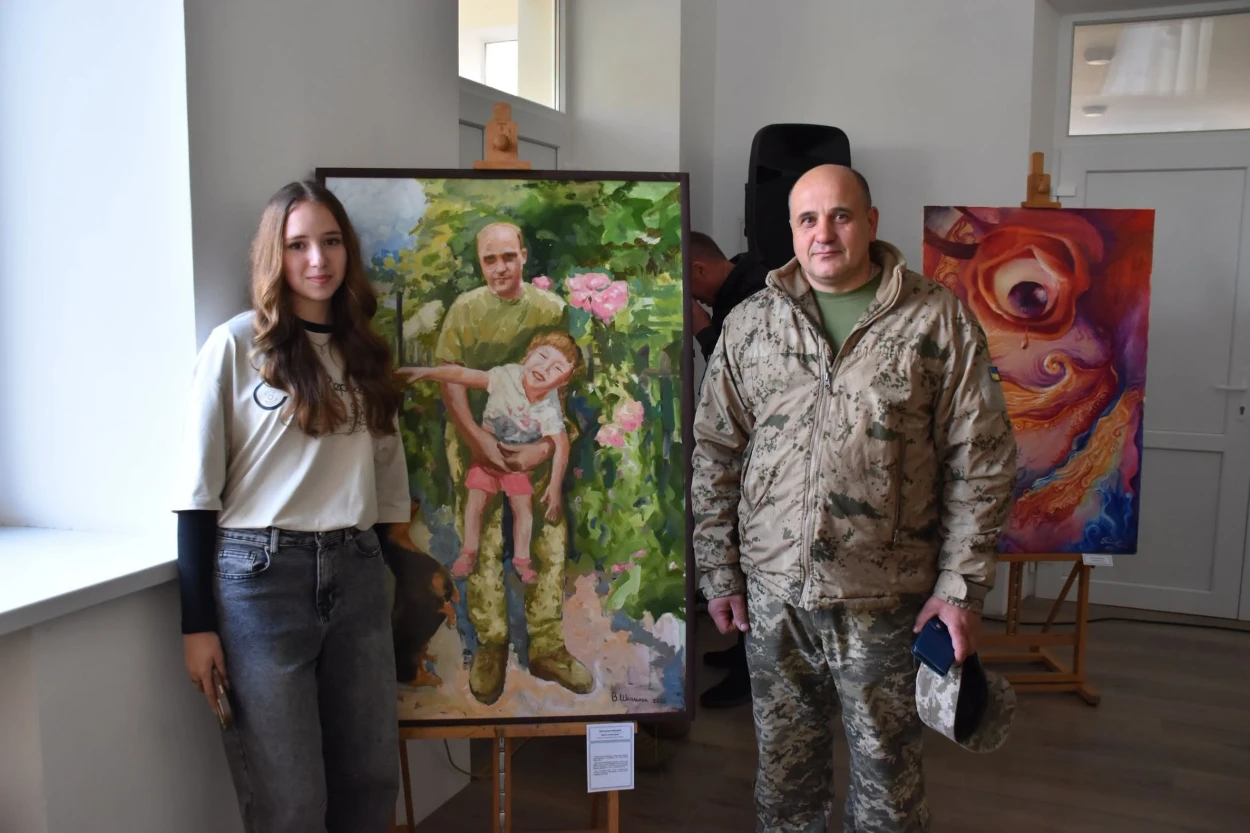 Мистецтво пам’яті та живої історії: у Старокостянтинові презентували нову виставку