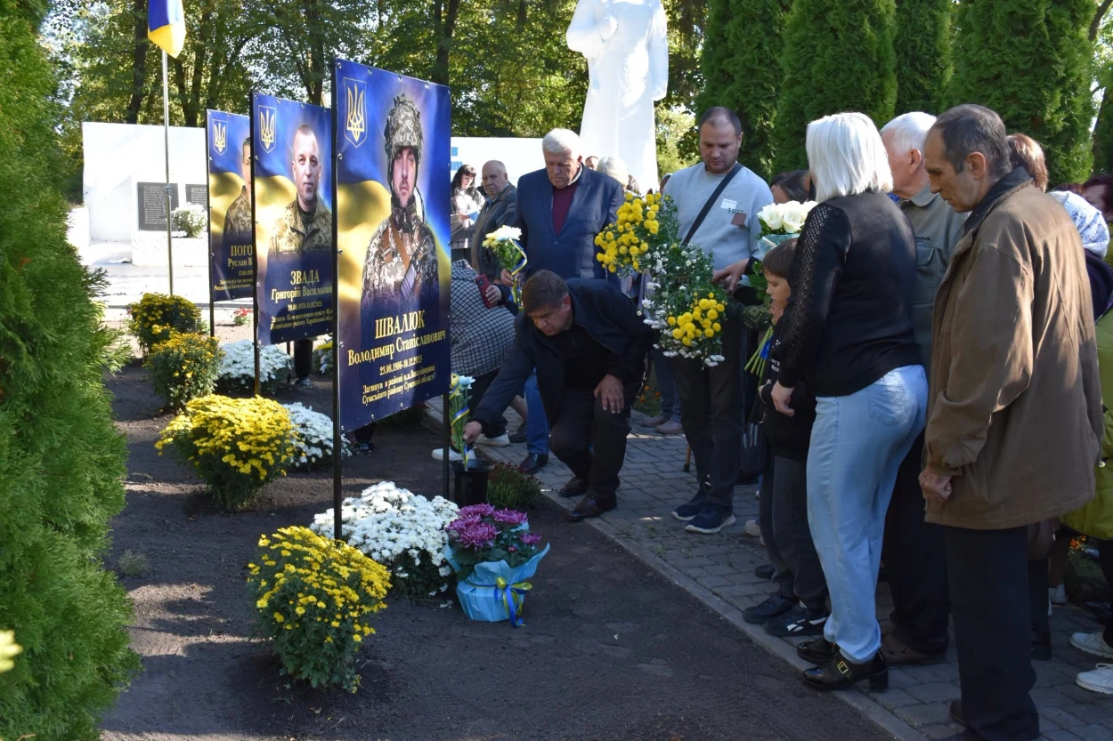 У Сахнівцях і Решнівці відкрили Алеї пам’яті на честь полеглих Захисників України
