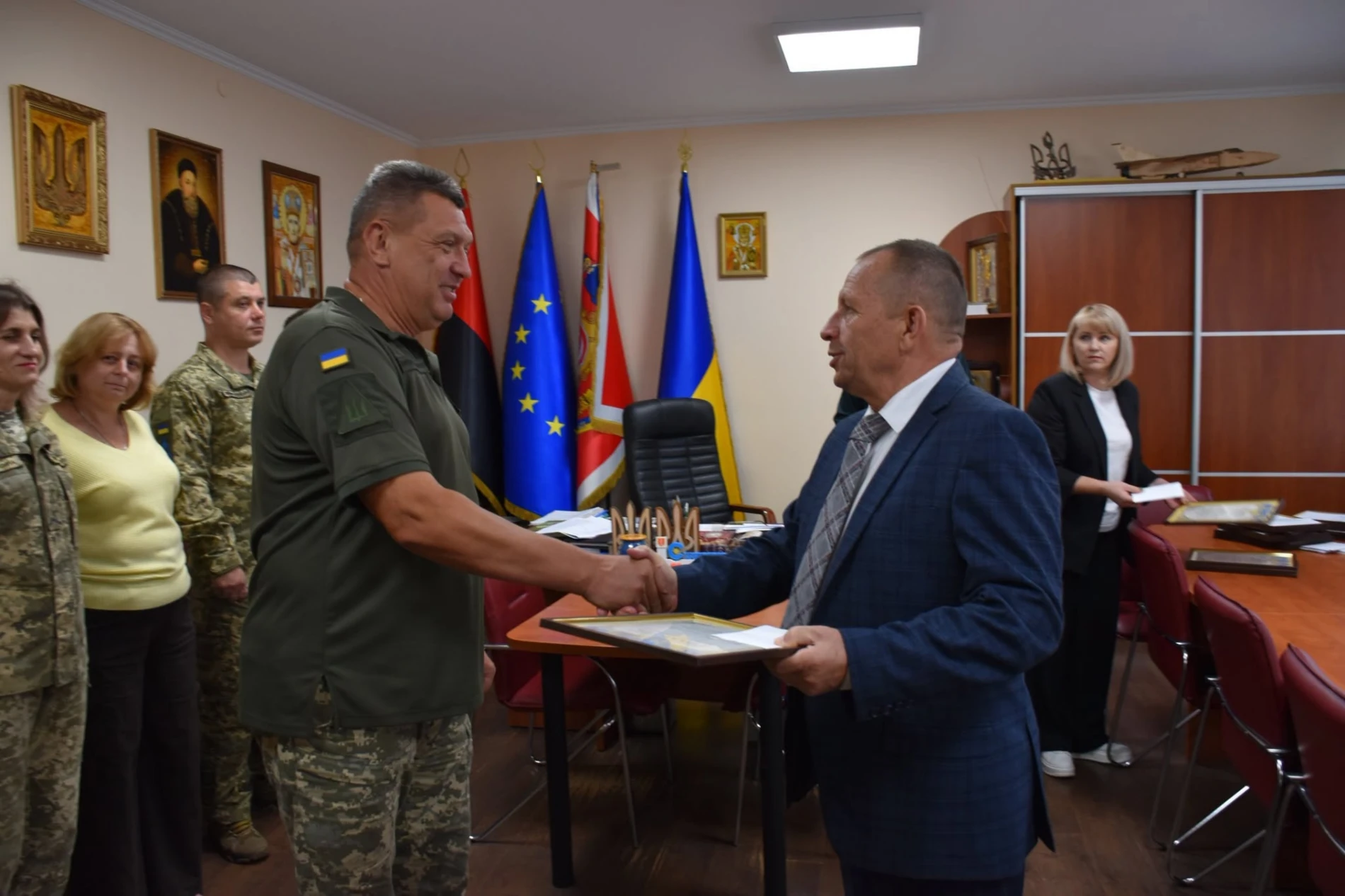 Старокостянтинів відзначає 817-ту річницю: день розпочали з вшанування пам’яті та подяки захисникам