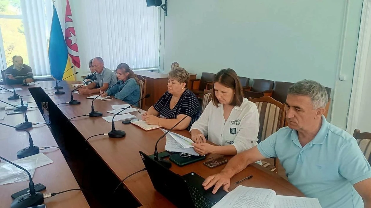 Новини Старокостянтинівщини: про волонтерок на міжнародній асамблеї, жіноче лідерство, інвестиції