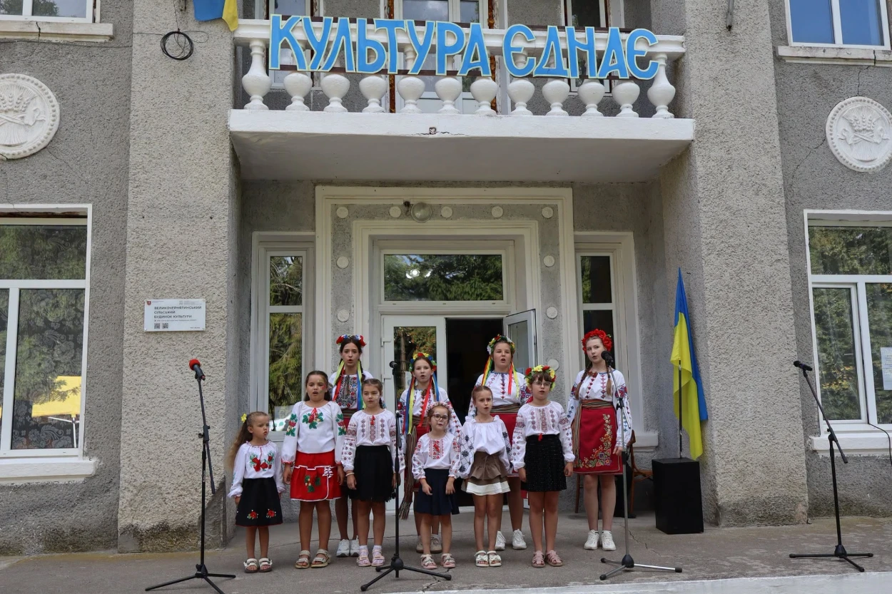 Чернятинські галушки, музика й дитячий сміх: як пройшла третя зустріч «Культура єднає»