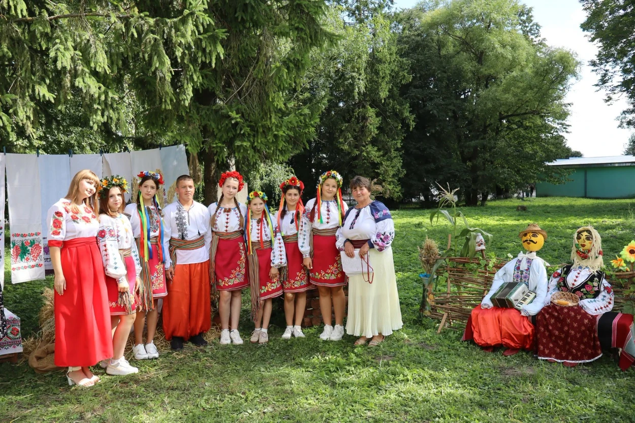 Чернятинські галушки, музика й дитячий сміх: як пройшла третя зустріч «Культура єднає»