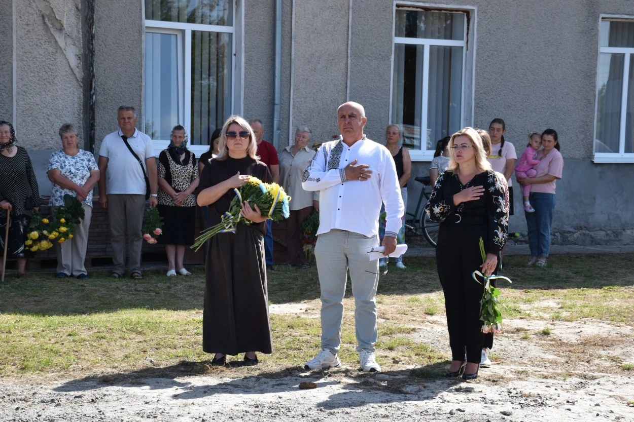 Їх імена назавжди з нами: у Григорівці відкрили стели на честь полеглих Захисників