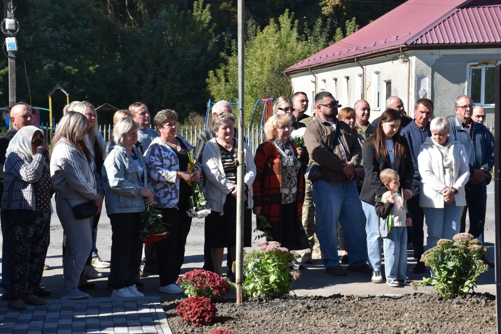 У Сахнівцях і Решнівці відкрили Алеї пам’яті на честь полеглих Захисників України