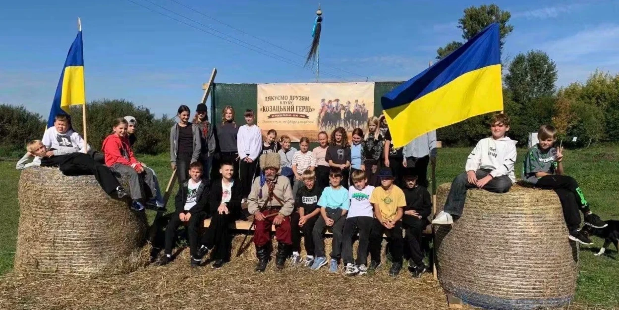 Новини Старокостянтинівщини: День села, вшанування пам’яті, вирок і добрі справи