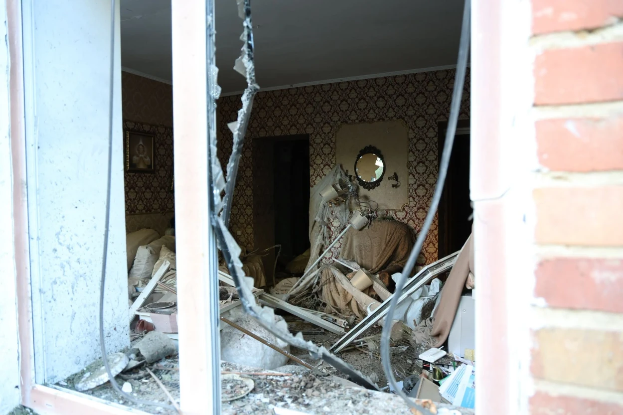 Атака на Хмельниччину: пошкоджено житловий будинок, є постраждалі