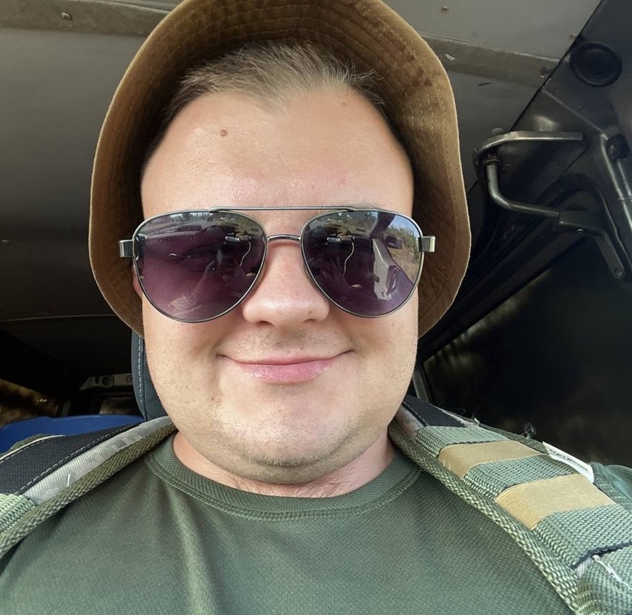 Його усмішка зігрівала світ