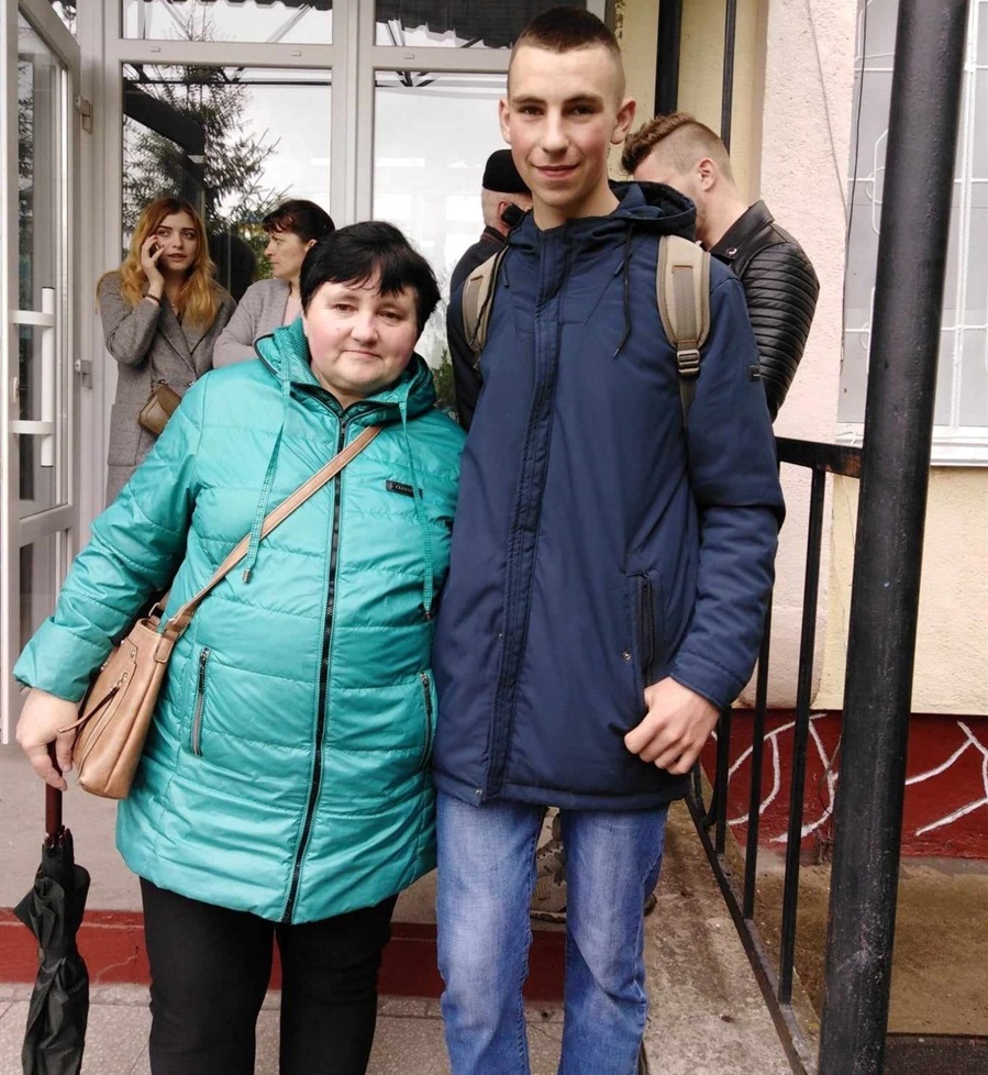 Володя з мамою Валентиною Йосипівною