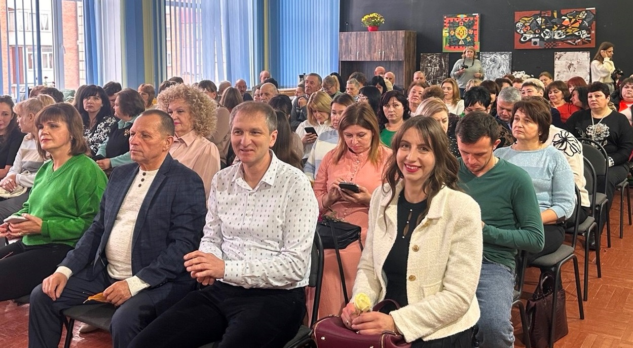 Мистецтво, що об’єднує громаду: у Старокостянтинові відзначили день працівників культури