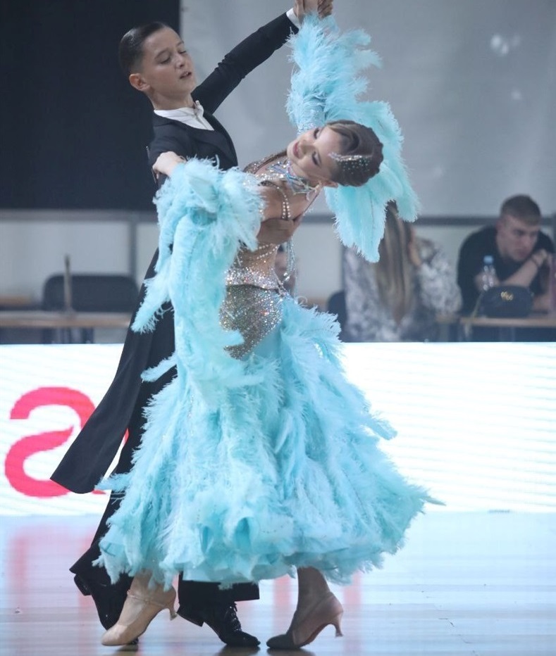 У танці головне не зупинятися: історія спортсменки ДСТК «Данс-Ліцей» Марії Савчук