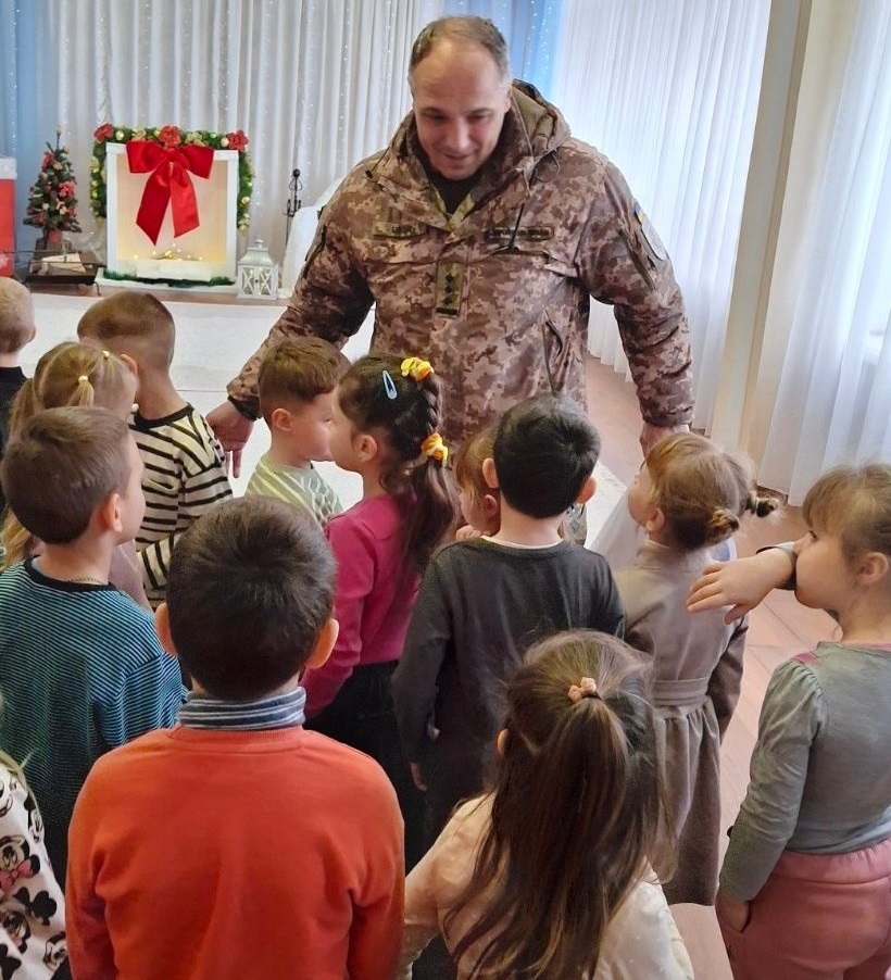 У "Золотому ключику" зібрали і передати кошти на потреби наших Захисників.