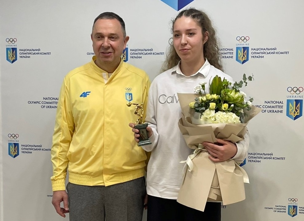 Старокостянтинів пишається: боксерка та чемпіонка Європи Василина Оласюк отримала почесну нагороду