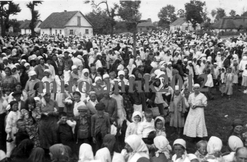 24 квітня 1943 року, освячення кошиків біля Храму Пресвятої Богородиці в Старокостянтинові