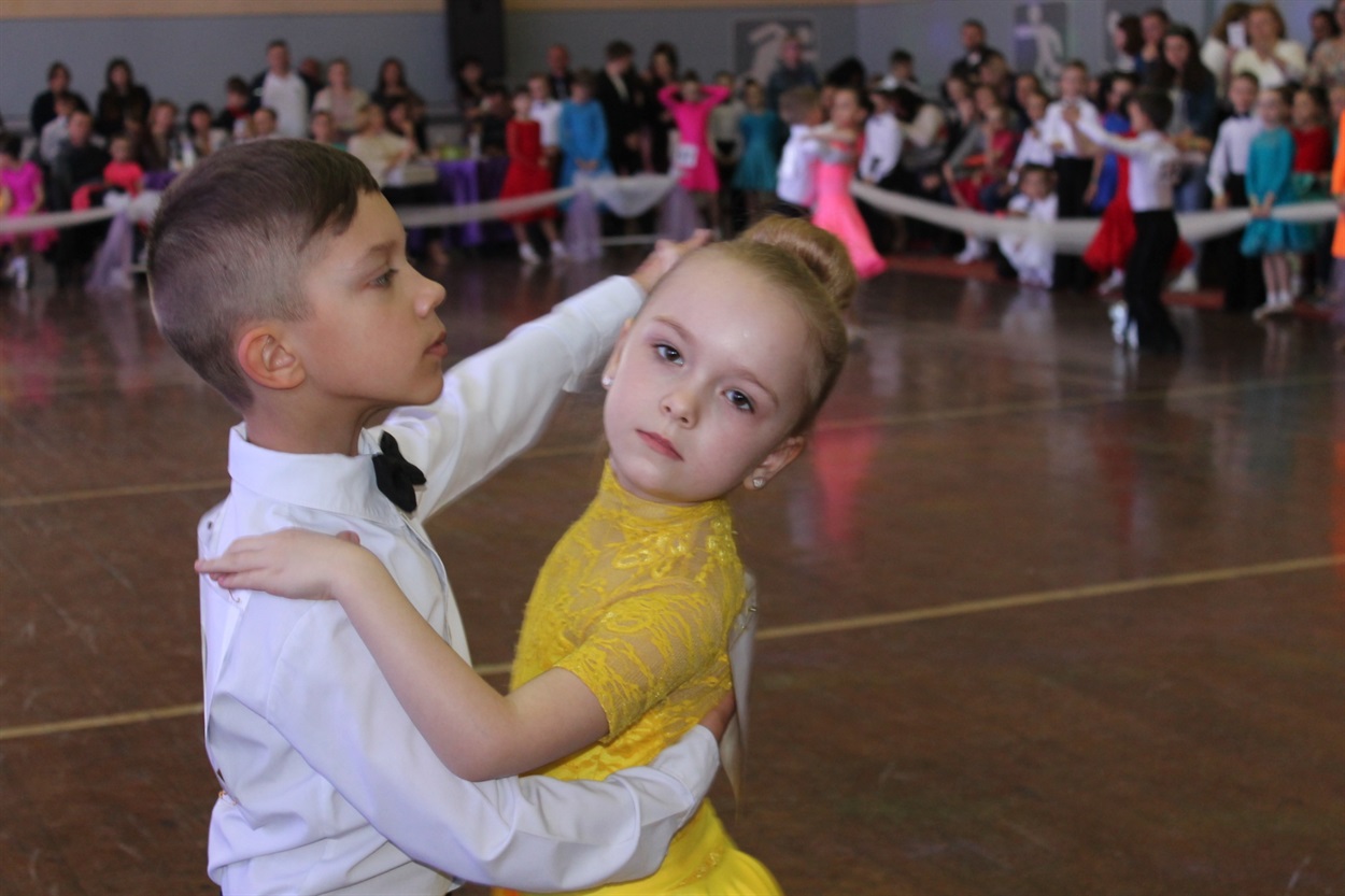 Вальс у виконанні маленьких учасників