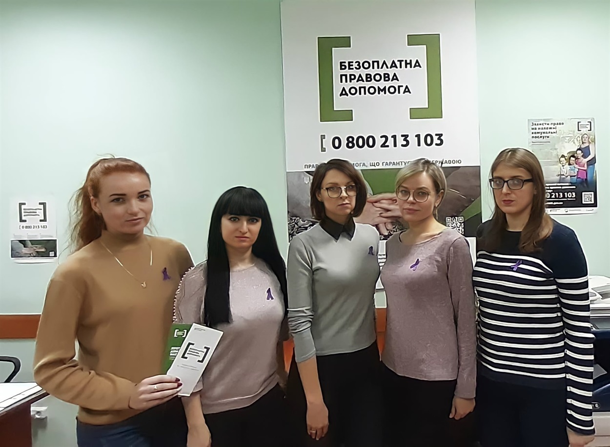 Акція у Старокостянтинівськомц місцевому центрі з надання БВПД