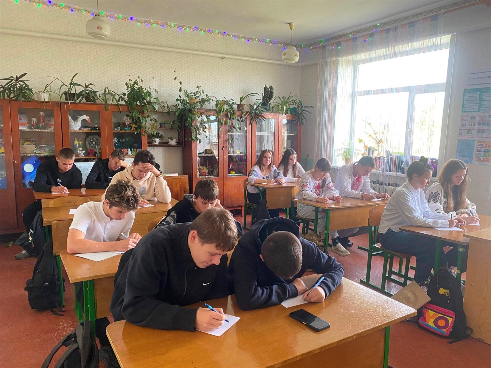 Старокостянтинівська громада долучилася до Всеукраїнського радіодиктанту національної єдності