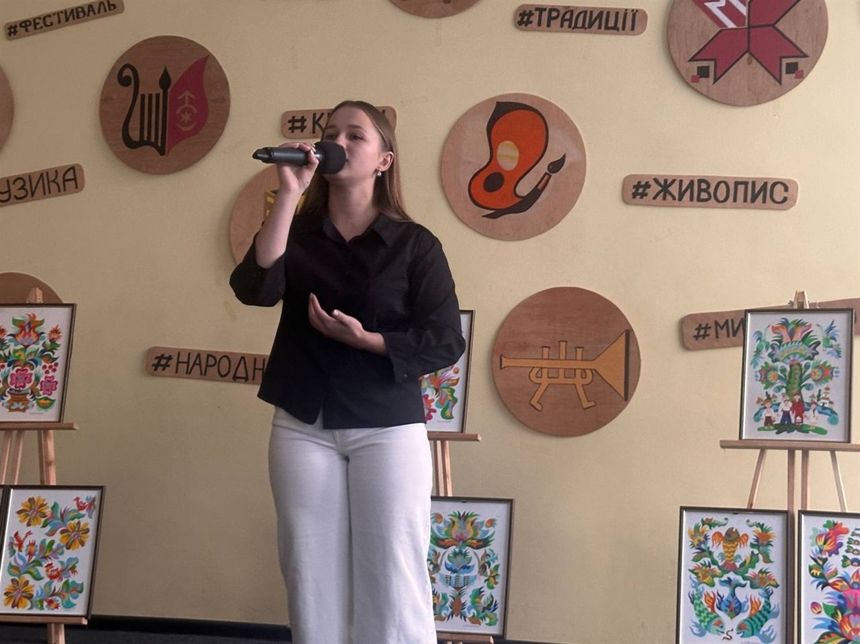 Мистецтво, що об’єднує громаду: у Старокостянтинові відзначили день працівників культури