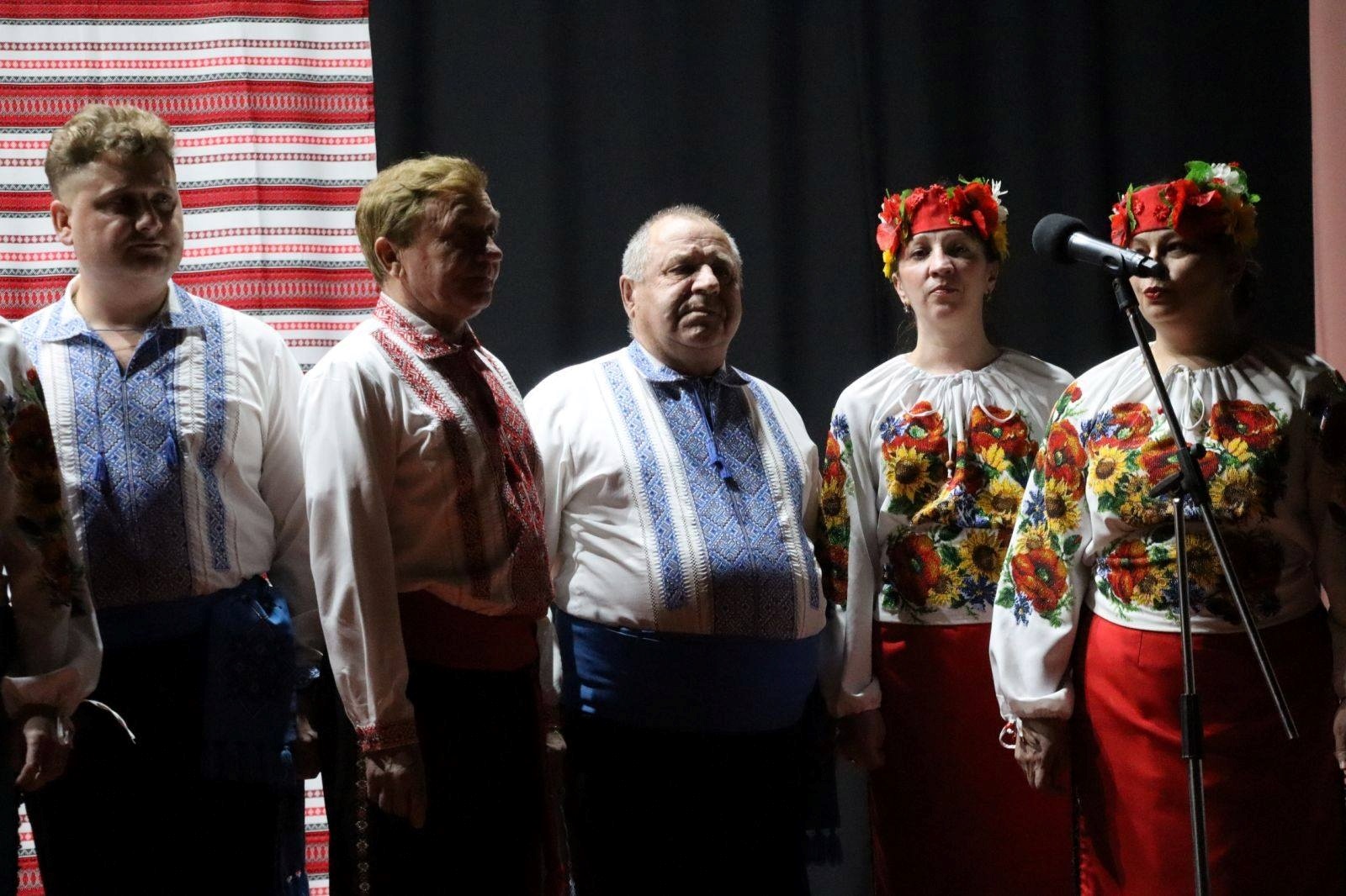 «Ми — голос вільного народу»: концерт незламності відбувся у Старокостянтинові