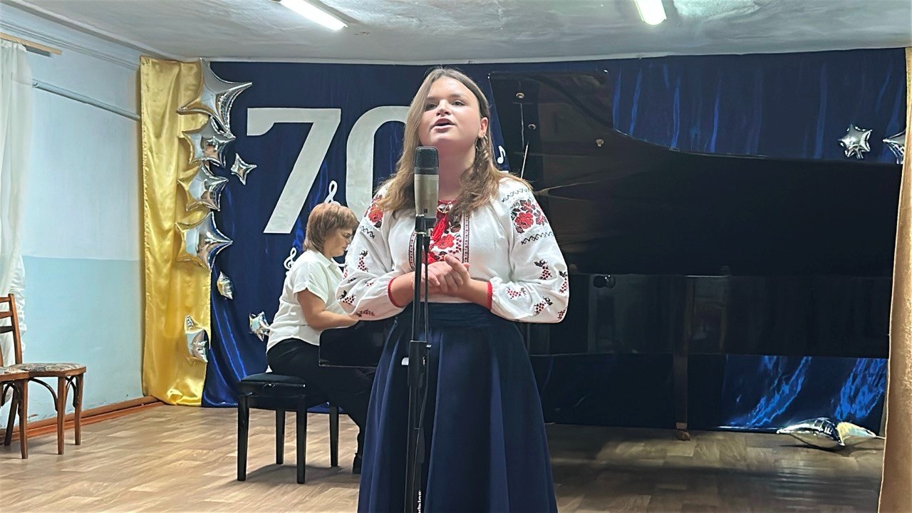 Ювілейна симфонія: 70 років музичній школі і подарунок у 150 000 гривень на інструменти