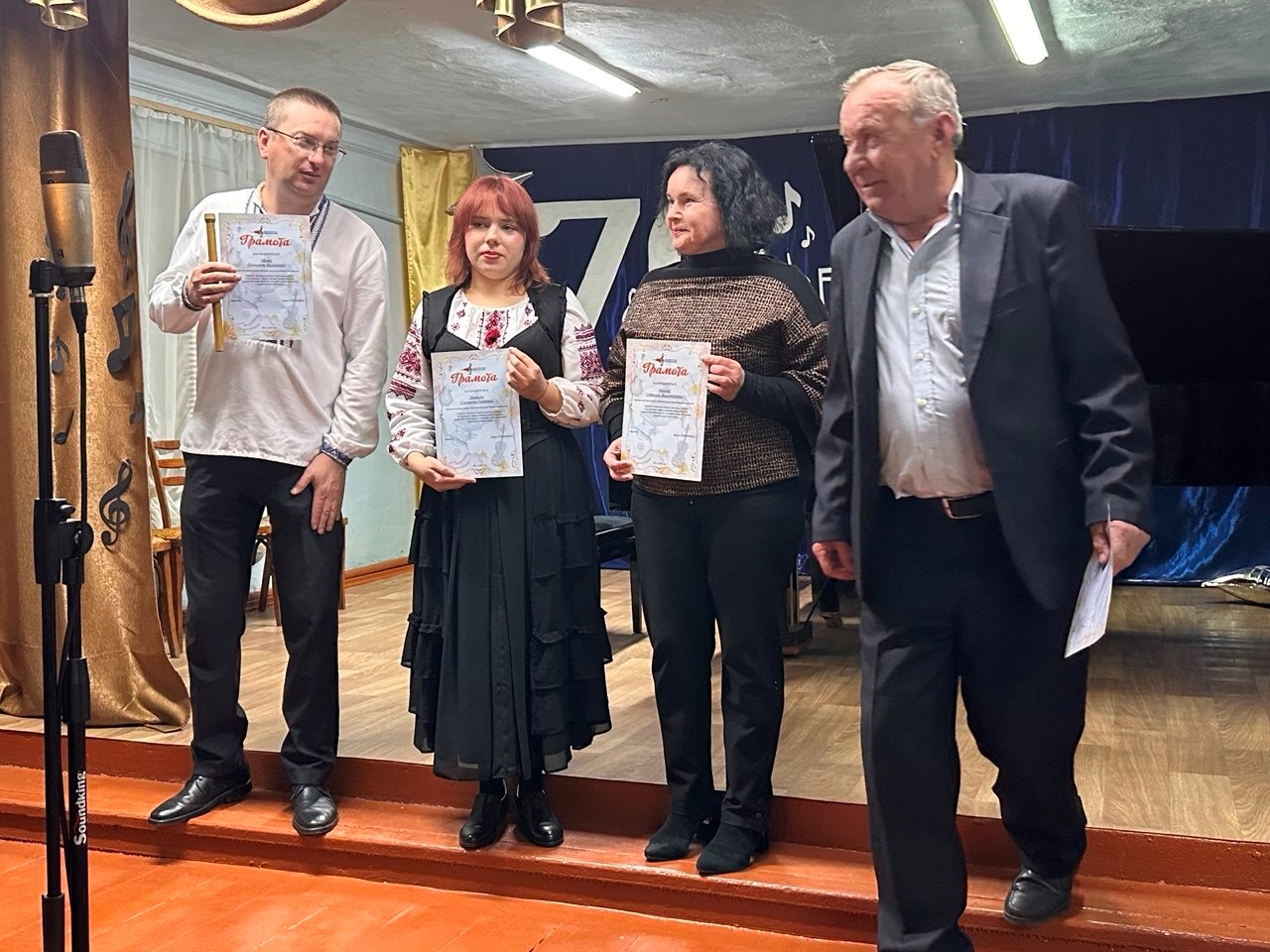 Ювілейна симфонія: 70 років музичній школі і подарунок у 150 000 гривень на інструменти