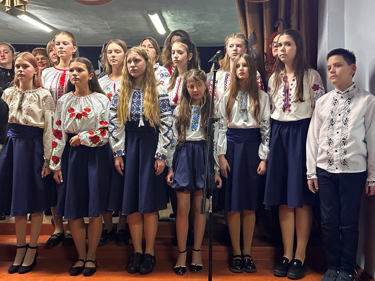 Ювілейна симфонія: 70 років музичній школі і подарунок у 150 000 гривень на інструменти