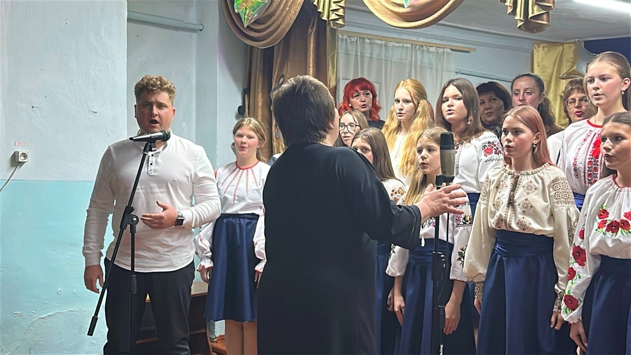 Ювілейна симфонія: 70 років музичній школі і подарунок у 150 000 гривень на інструменти