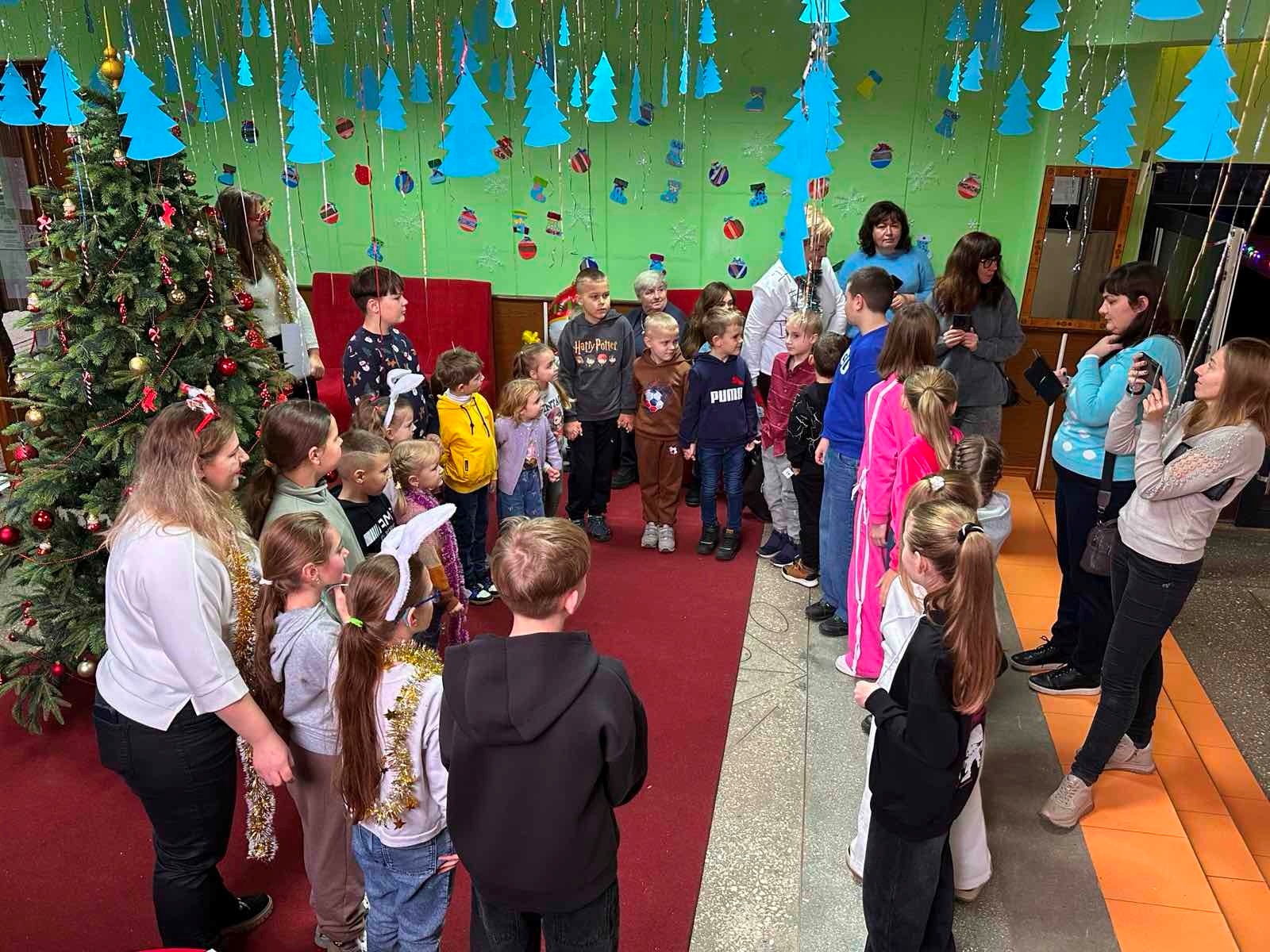 Льодяна майстерня у дитячій бібліотеці: як пройшов день зимових див