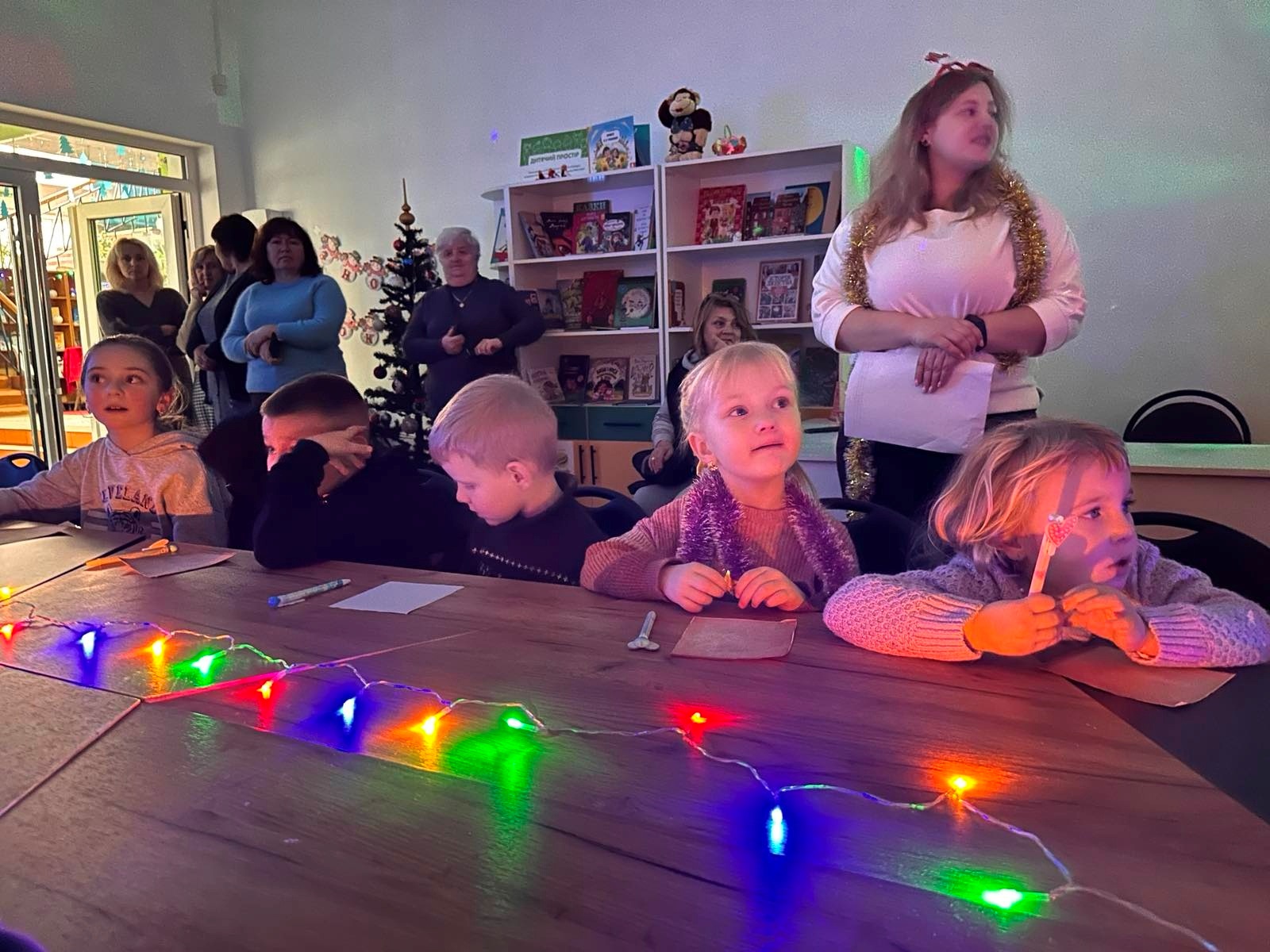 Льодяна майстерня у дитячій бібліотеці: як пройшов день зимових див