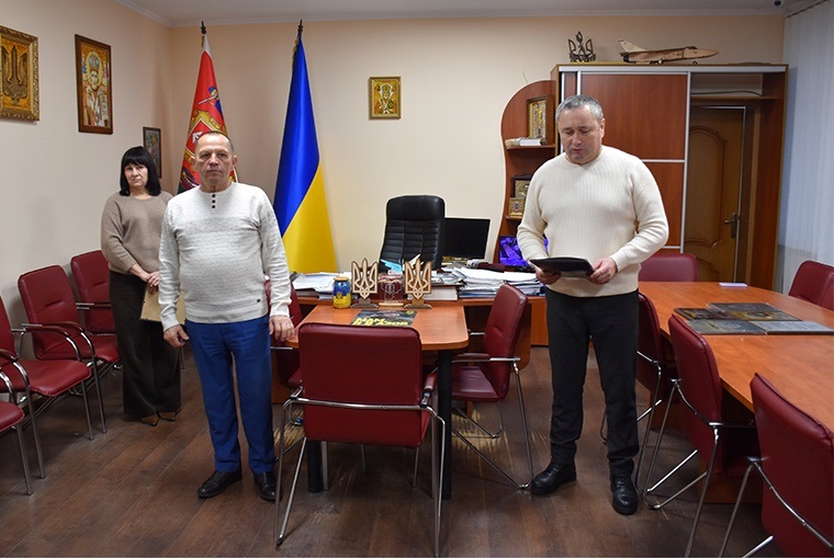 Волонтерський фронт: у Старокостянтинівській громаді відзначили невтомних помічників