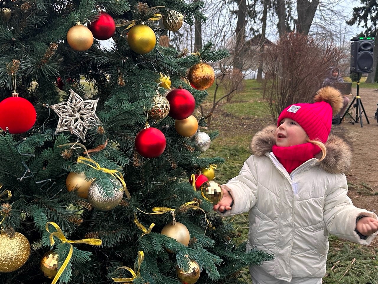 Всупереч тривогам: у Старокостянтинові відкрилася Резиденція Святого Миколая