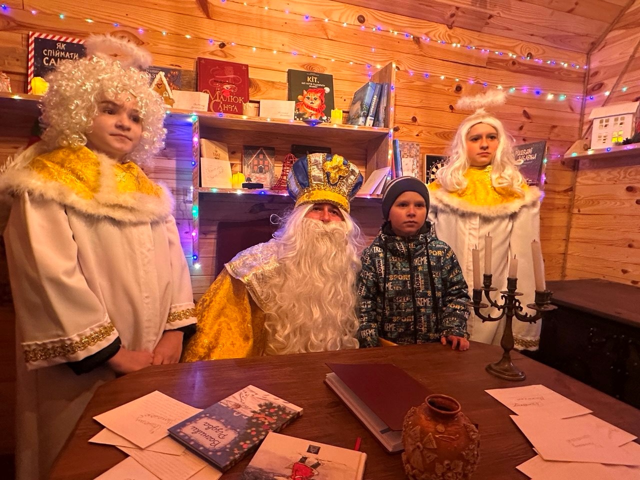 Всупереч тривогам: у Старокостянтинові відкрилася Резиденція Святого Миколая