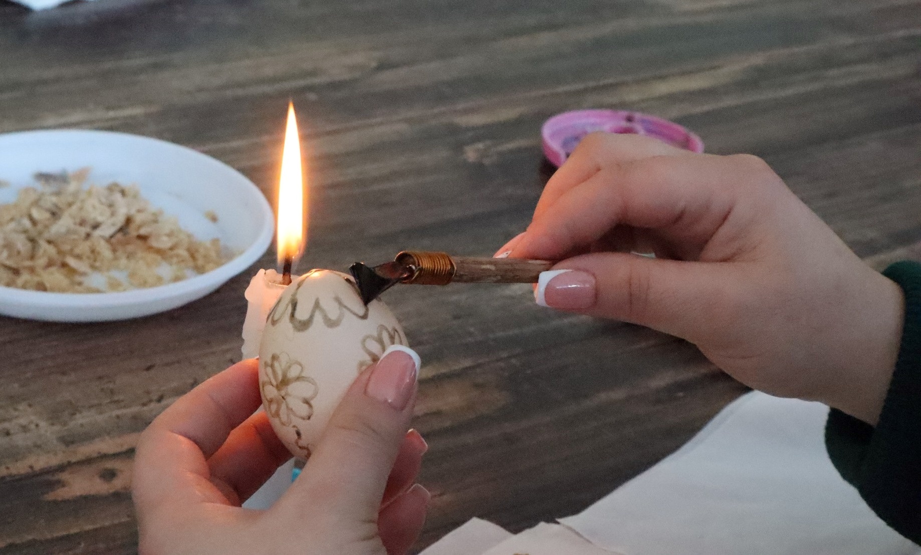 У громаді готуються до Великодня: проводять майстер-класи з писанкарства та самчиківського розпису