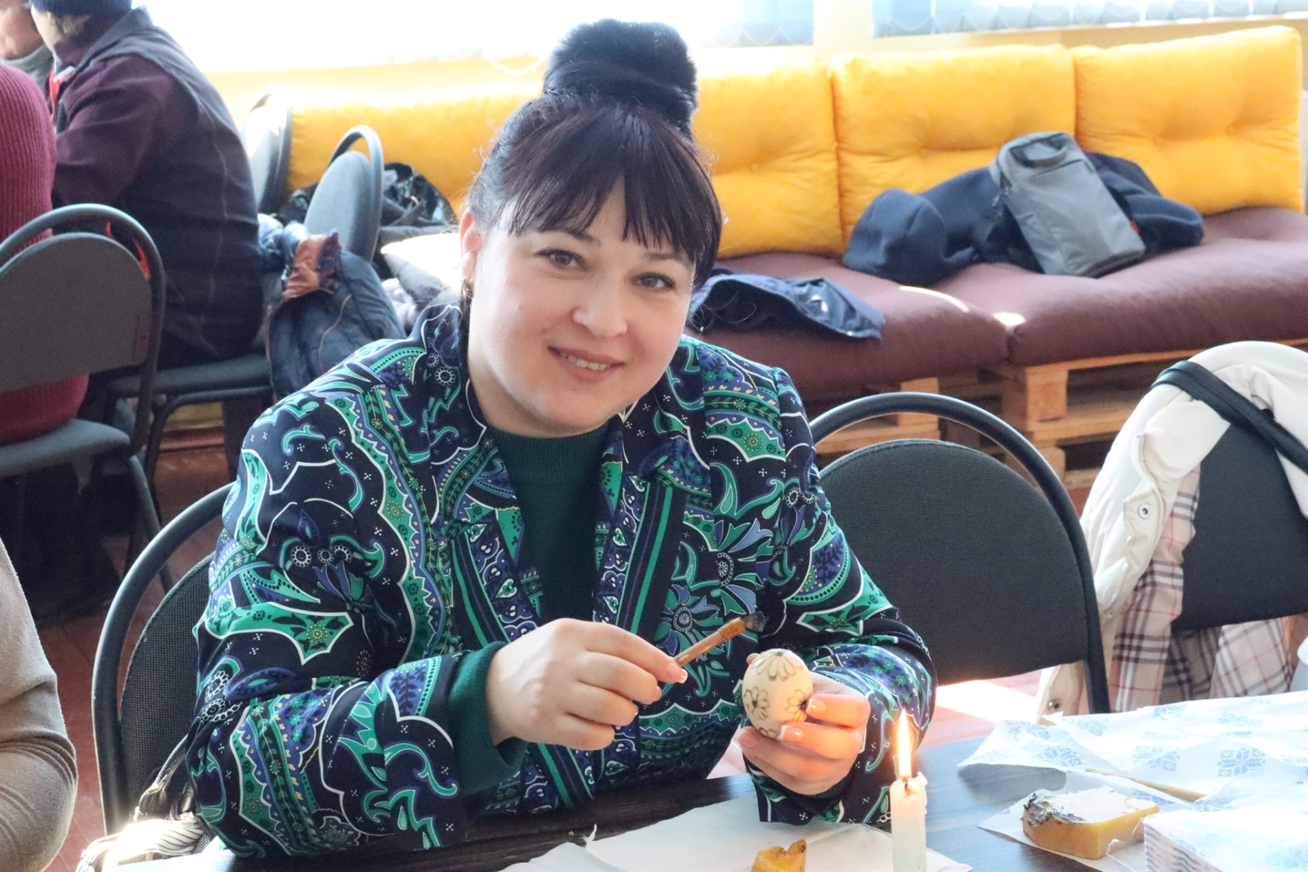 У громаді готуються до Великодня: проводять майстер-класи з писанкарства та самчиківського розпису