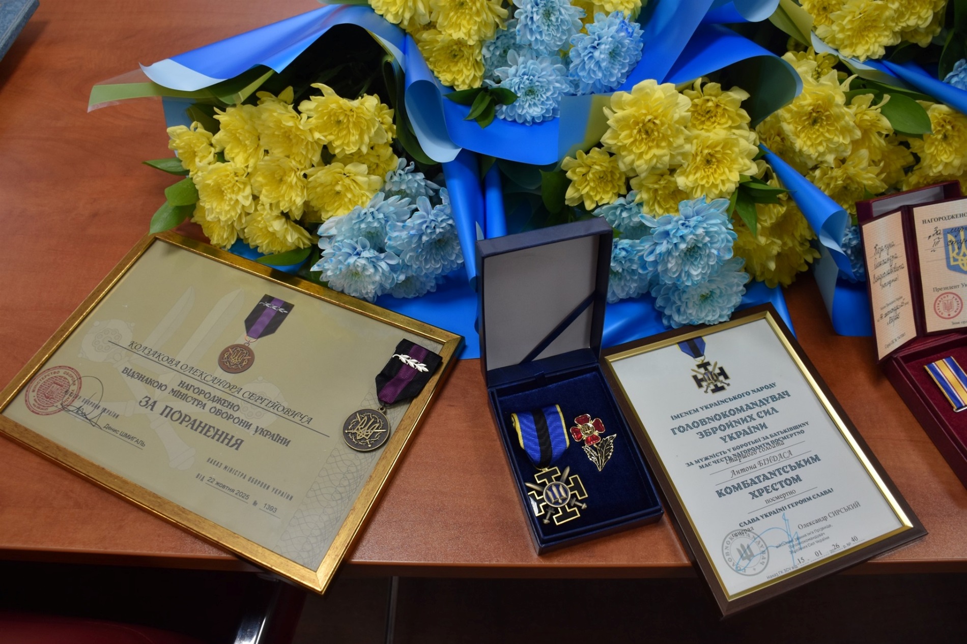 У Старокостянтинівській громаді вручили державні нагороди Захисникам України та їхнім родинам