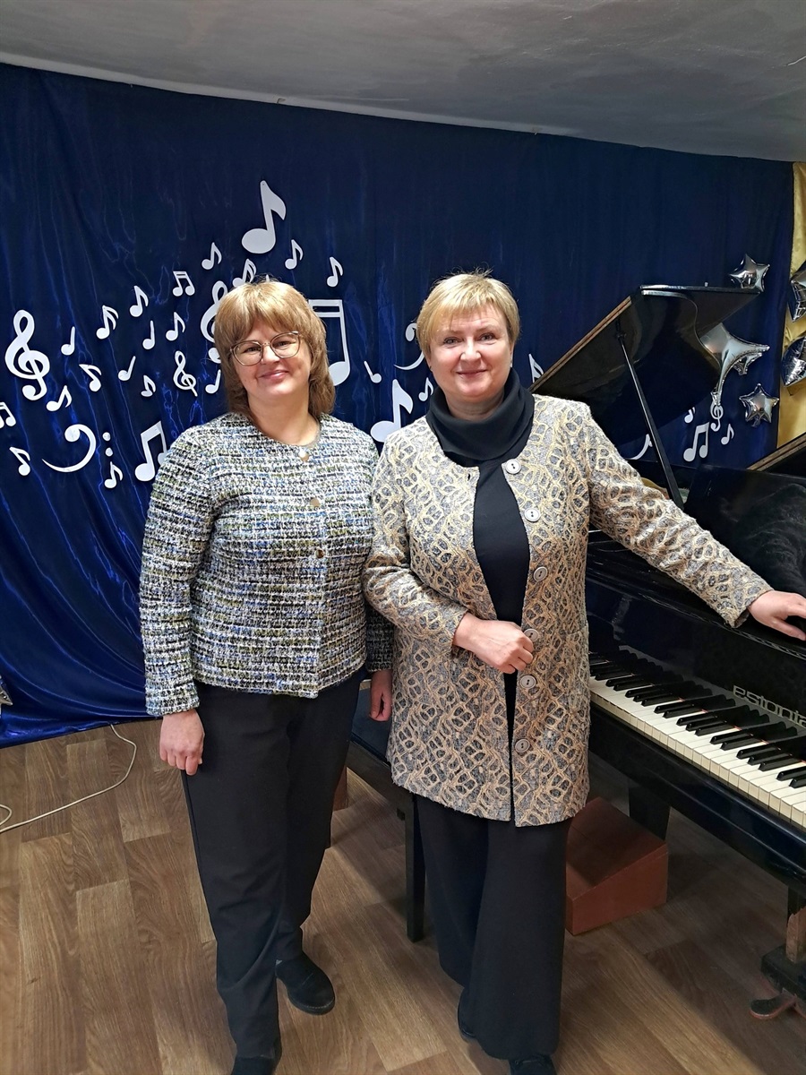 Від дитячих мініатюр до камерної глибини: у Старокостянтинові відбувся концерт фортепіанної музики