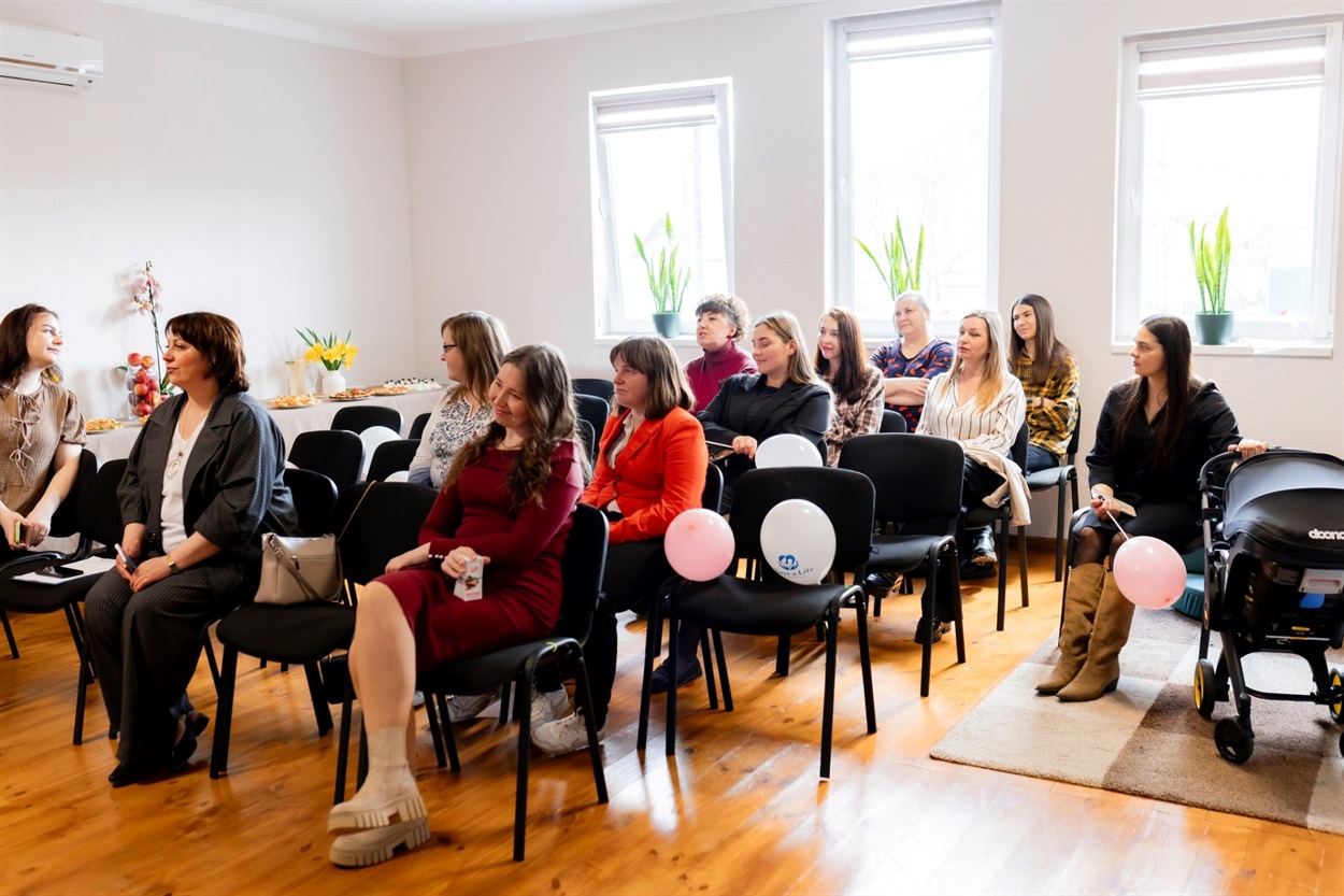 У Старокостянтинові відкрили центр підтримки жінок та сімей «Save a Life»