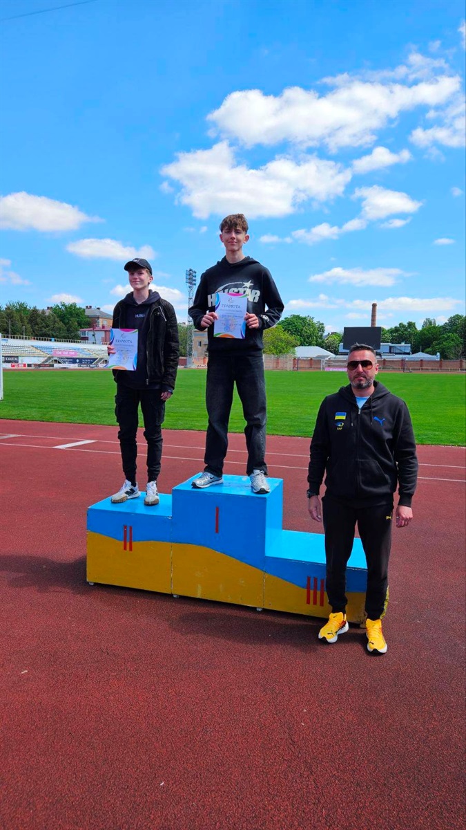 Юні легкоатлети зі Старокостянтинова здобули низку нагород на чемпіонаті області