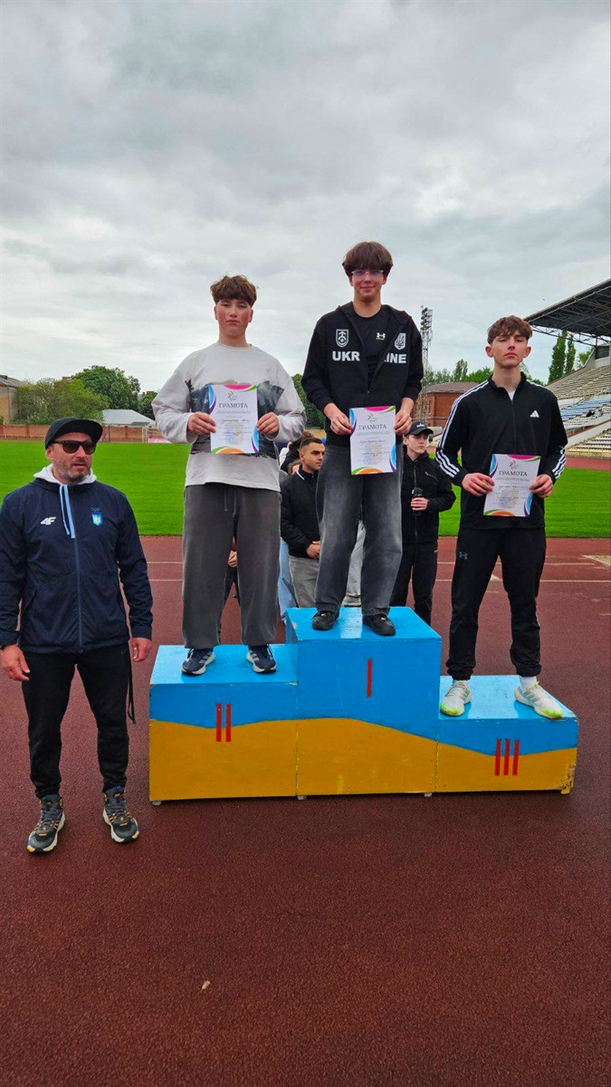 Юні легкоатлети зі Старокостянтинова здобули низку нагород на чемпіонаті області
