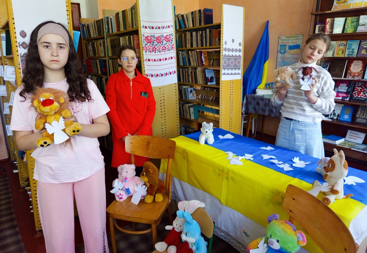 Фото: Старокостянтинівська Централізована бібліотечна система