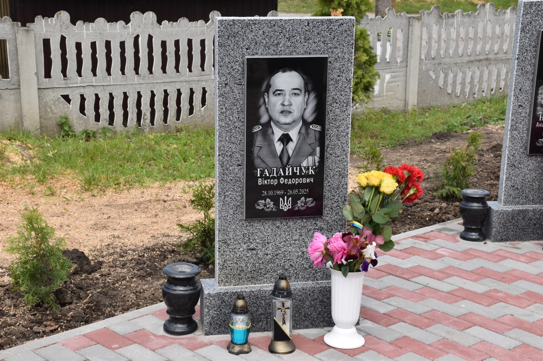 Пам’ять про тих, хто не повернувся: у Григорівці відкрили Алею Героїв