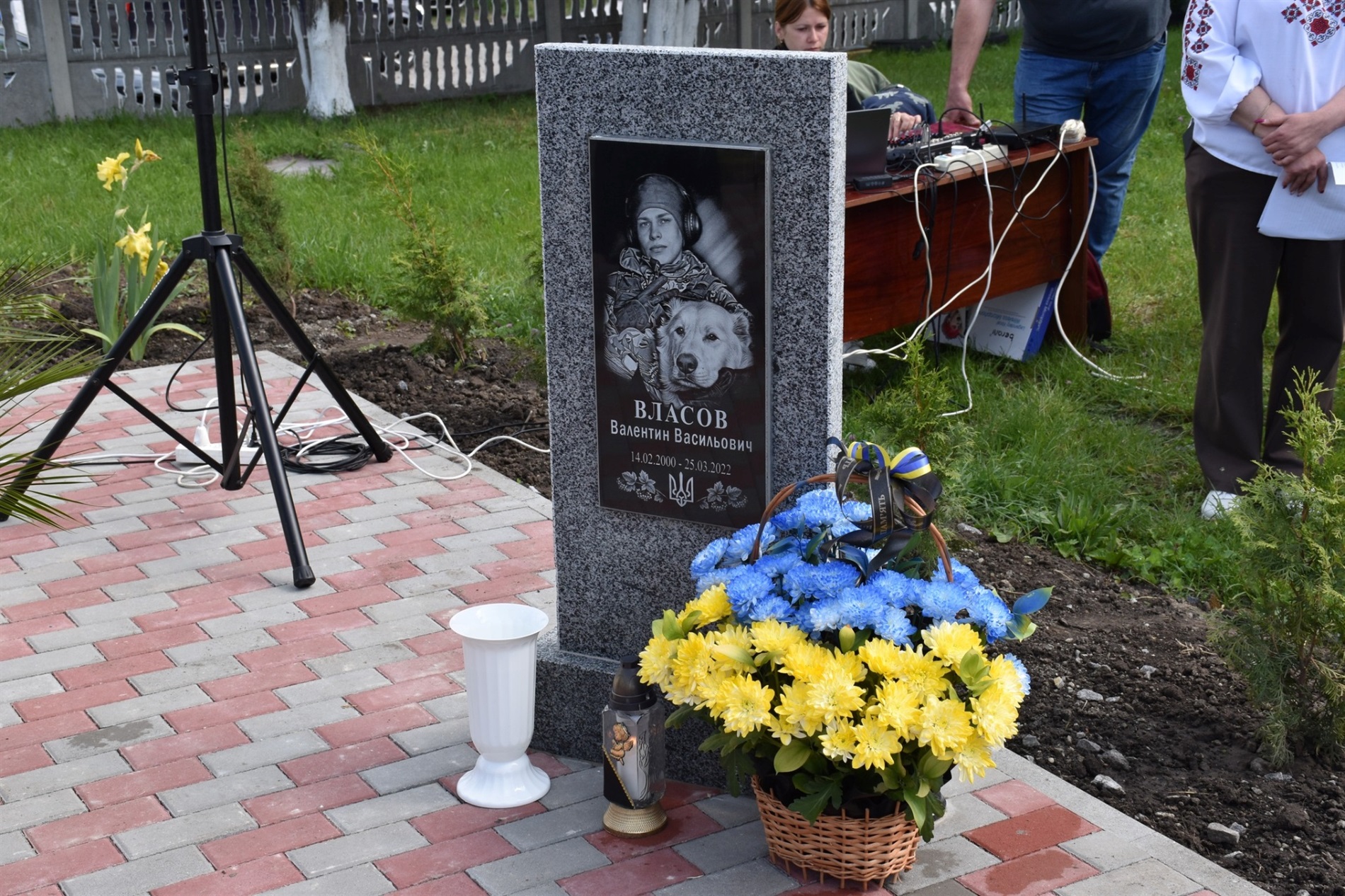 Пам’ять про тих, хто не повернувся: у Григорівці відкрили Алею Героїв