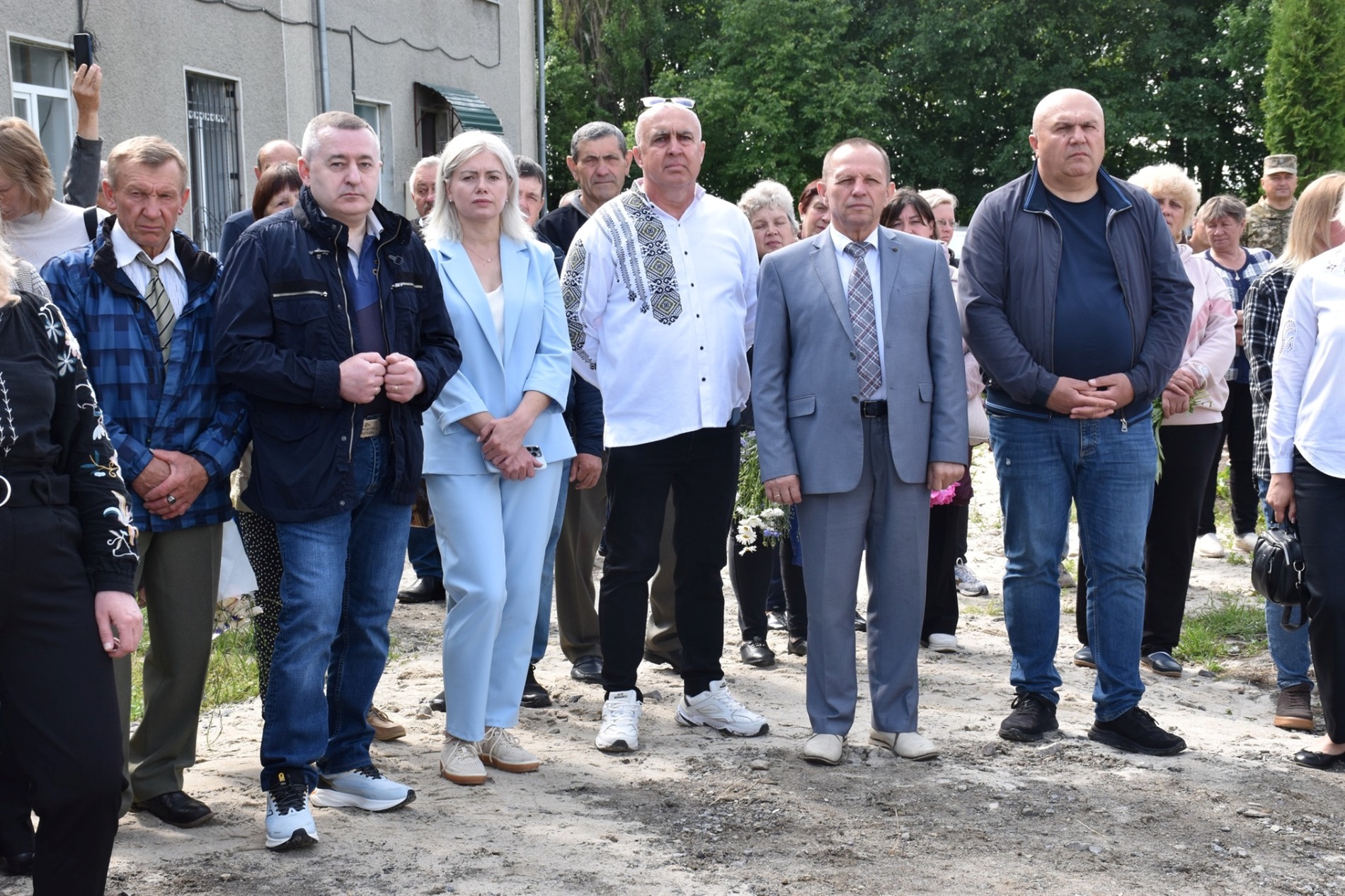 Пам’ять про тих, хто не повернувся: у Григорівці відкрили Алею Героїв