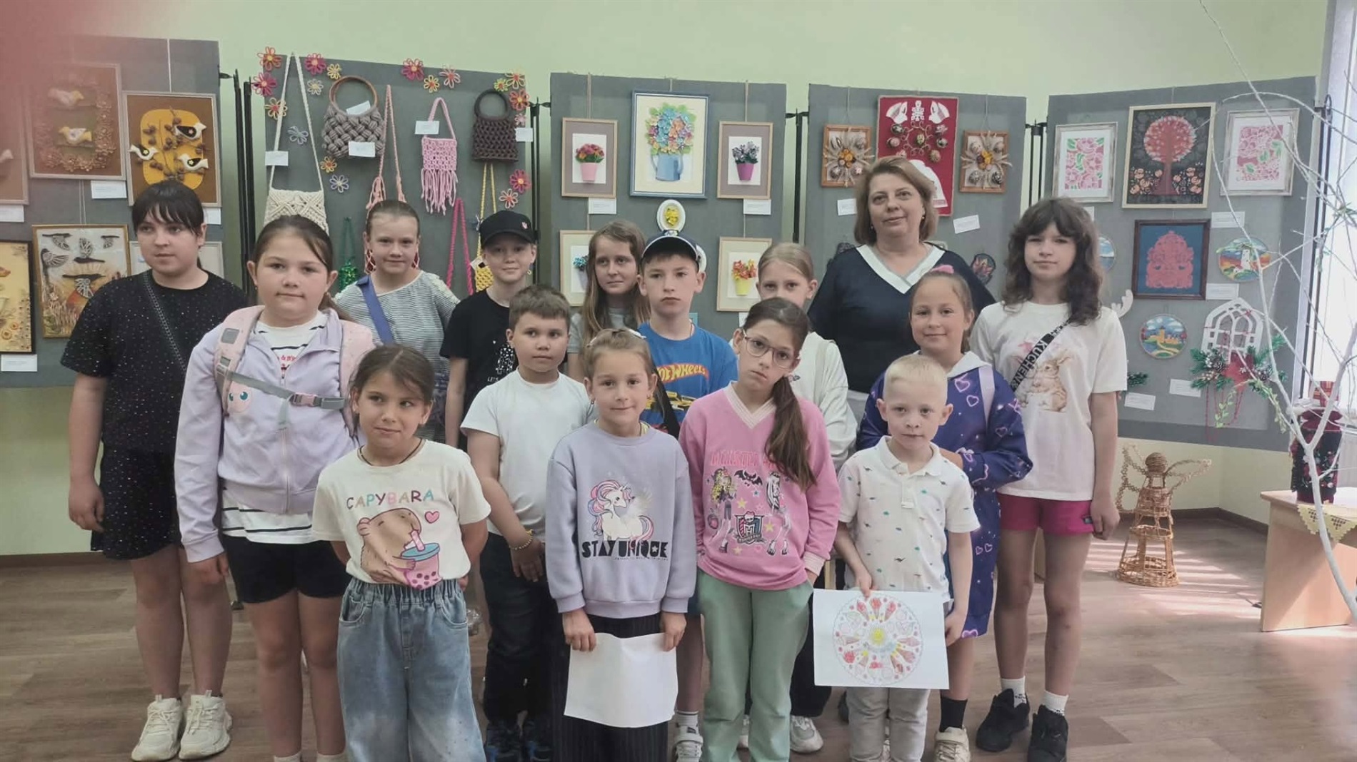 Творчість, що допомагає відновлюватися: у ЦДЮТ триває особливий літній табір для дітей