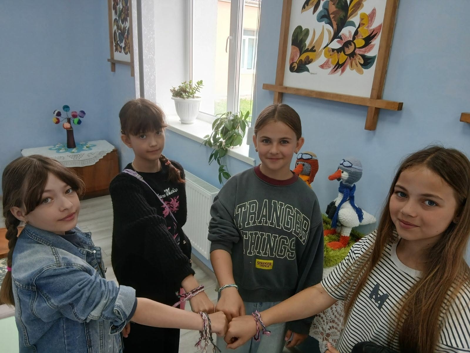 Творчість, що допомагає відновлюватися: у ЦДЮТ триває особливий літній табір для дітей
