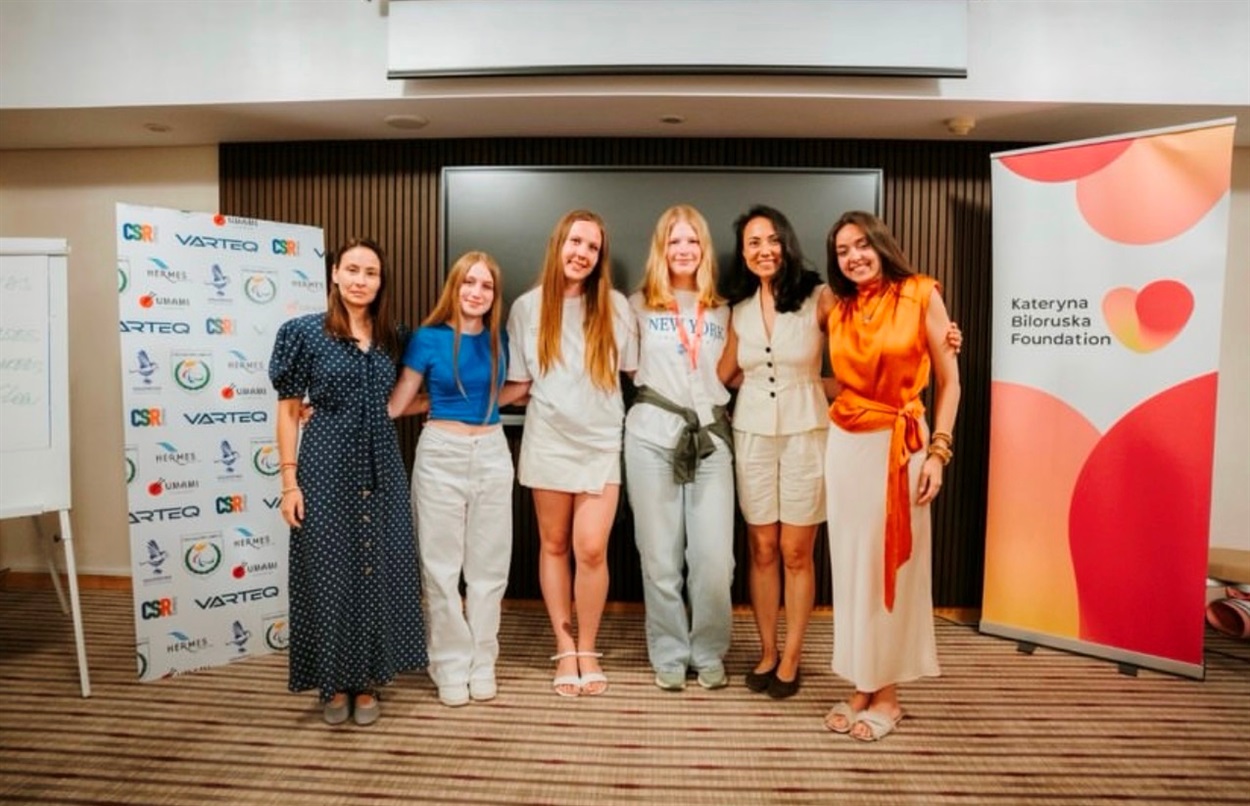 Учениця зі Старокостянтинова пройшла відбір до міжнародного FEM Camp: що змінили шість днів на Кіпрі
