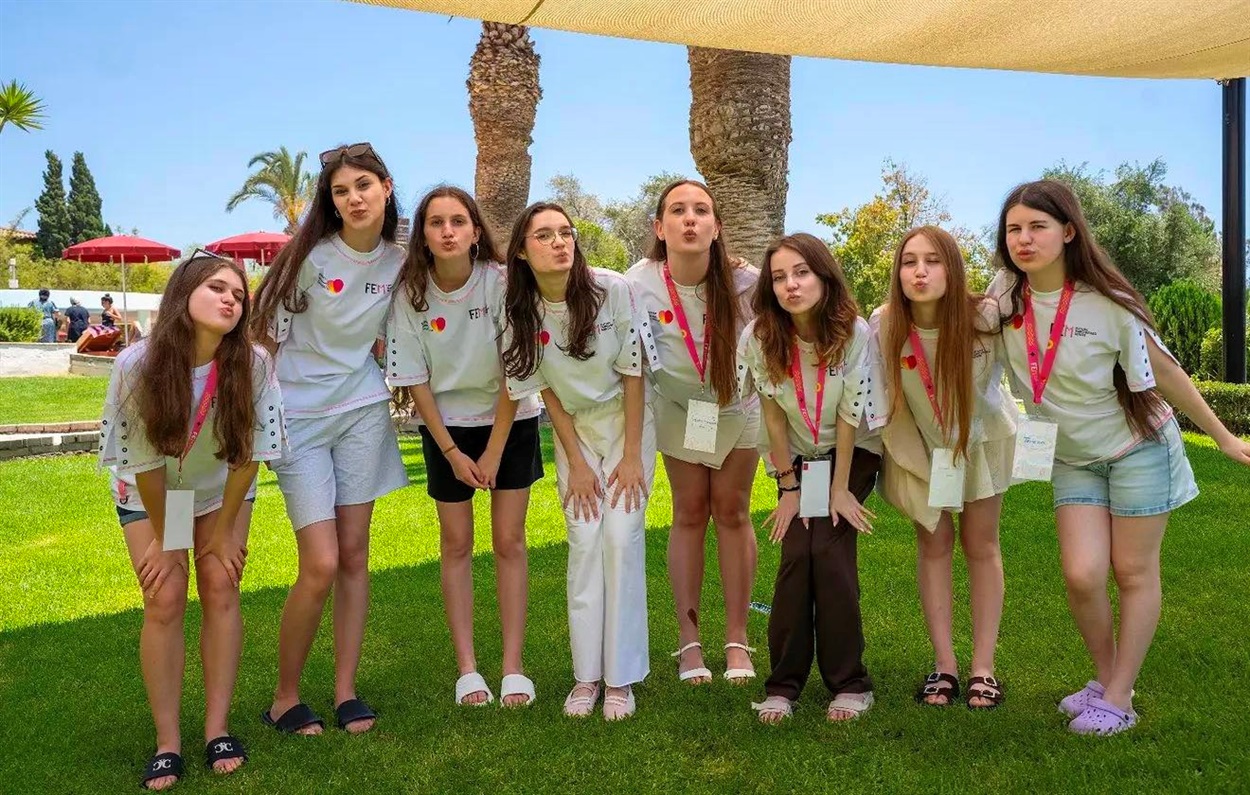 Учениця зі Старокостянтинова пройшла відбір до міжнародного FEM Camp: що змінили шість днів на Кіпрі