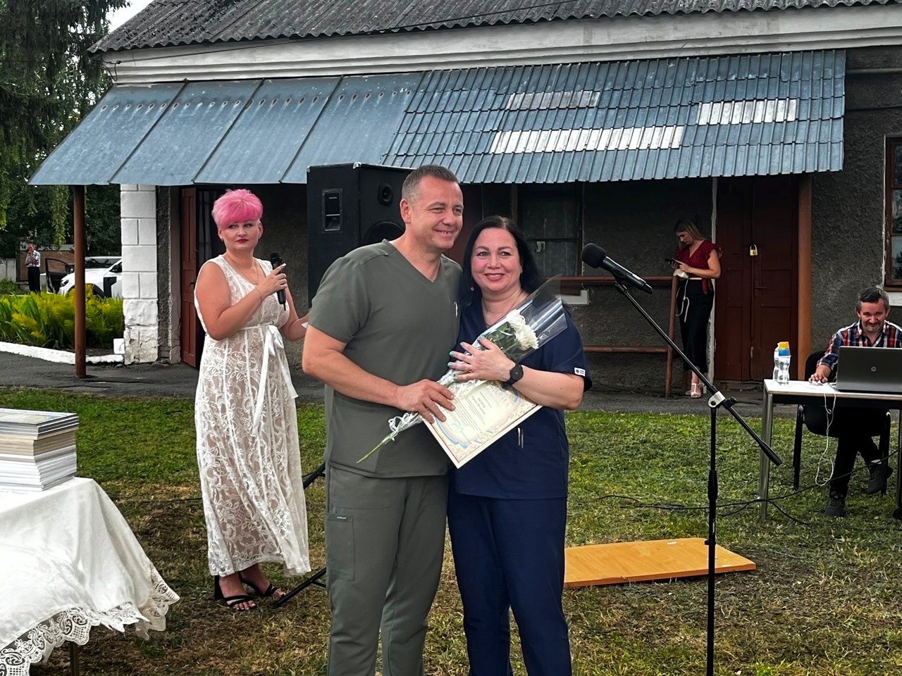 День медичного працівника у Старокостянтинівській лікарні: нагороди, подяки та досягнення