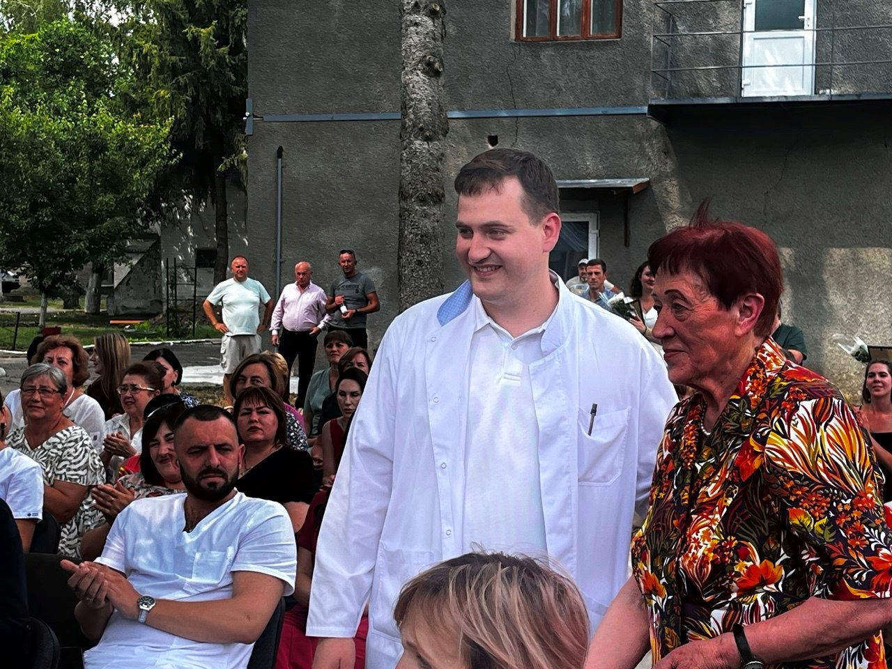 День медичного працівника у Старокостянтинівській лікарні: нагороди, подяки та досягнення