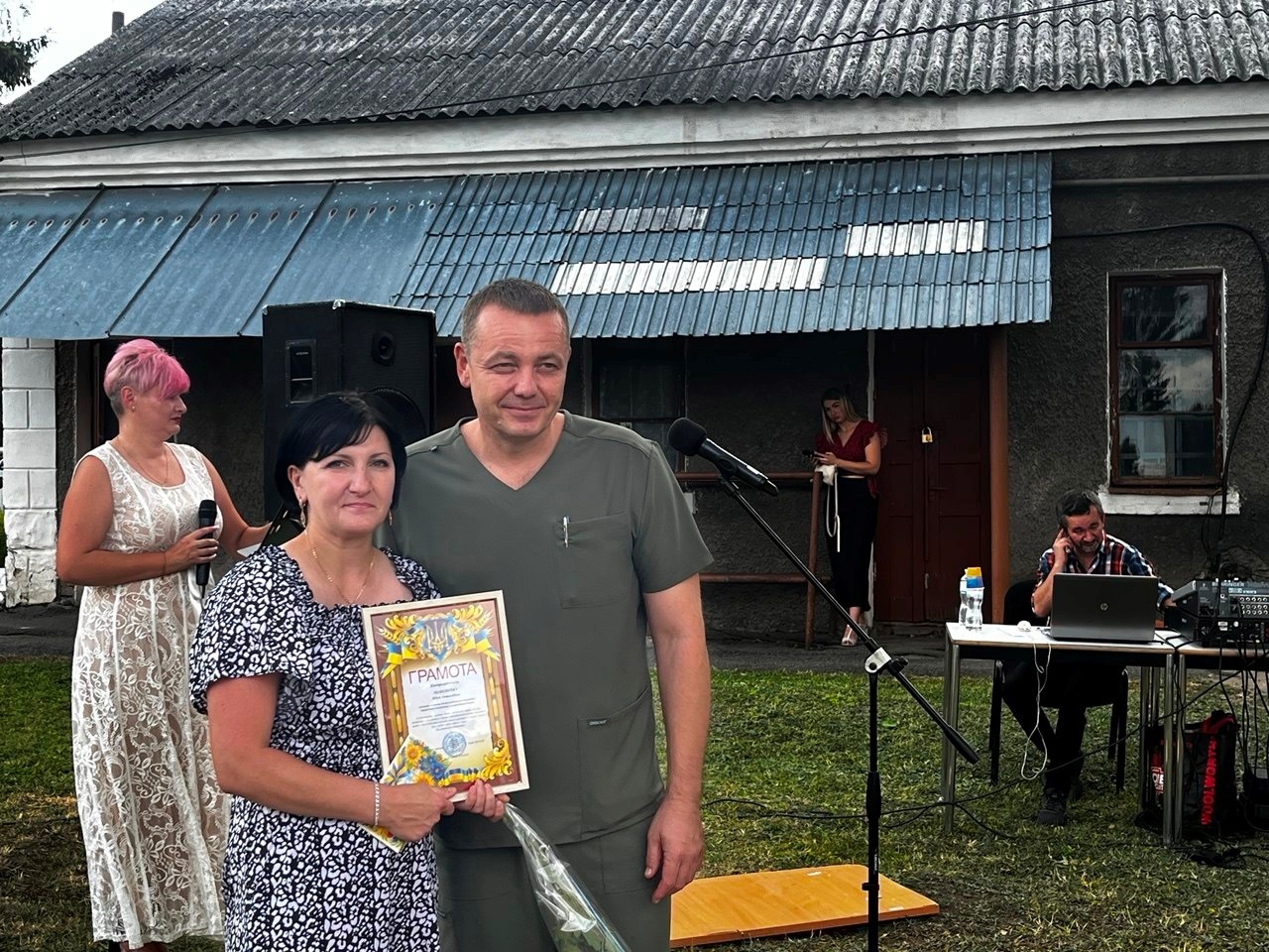 День медичного працівника у Старокостянтинівській лікарні: нагороди, подяки та досягнення